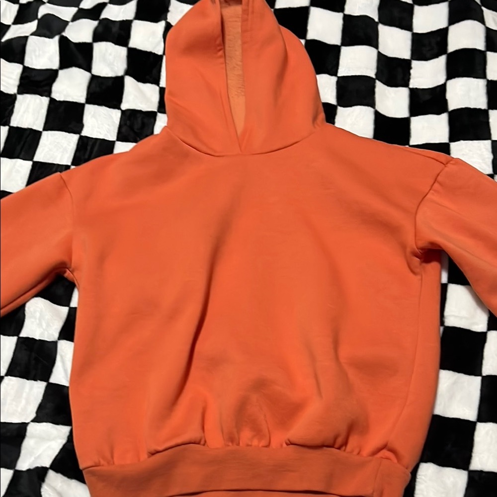 SHEIN Orange Sweatshirt Casual Pullover Crew Neck